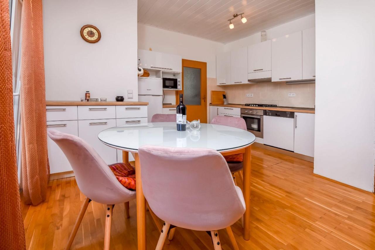 Apartment Bosiljka Rogoznica  Esterno foto