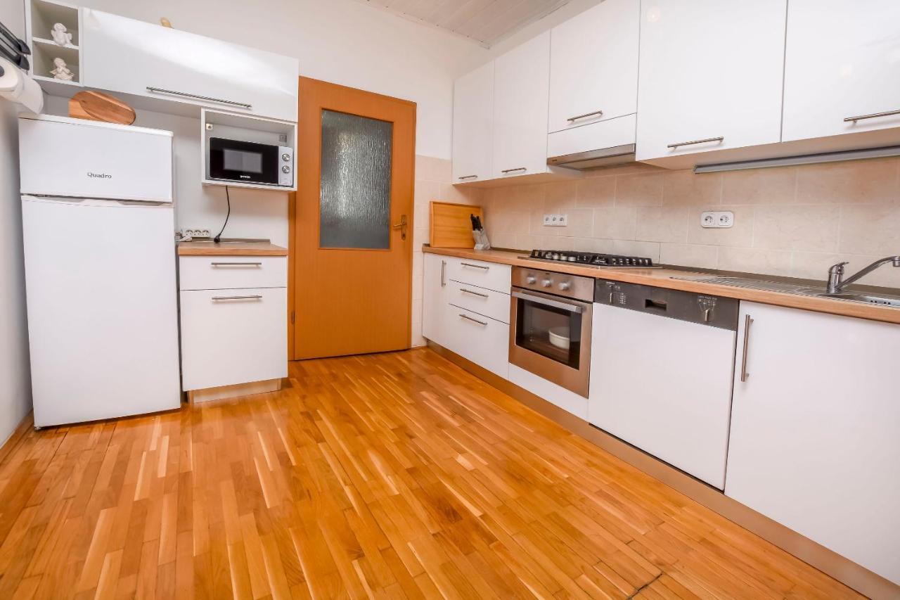 Apartment Bosiljka Rogoznica  Esterno foto